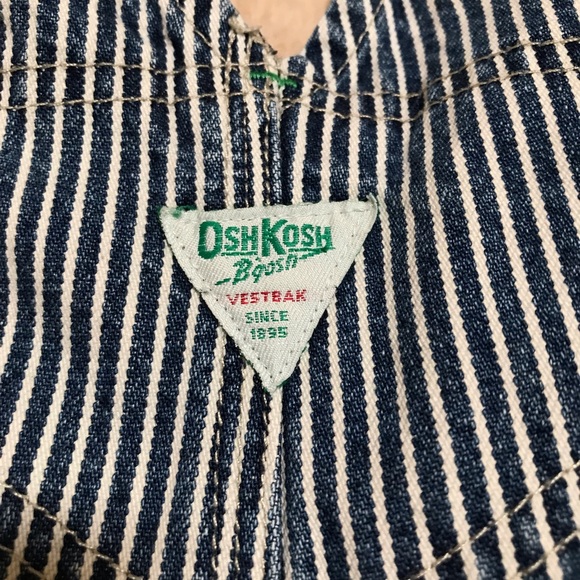 OshKosh B’gosh Vestbak Overall Denim Stripe Size 12 Months Baby - Picture 6 of 10